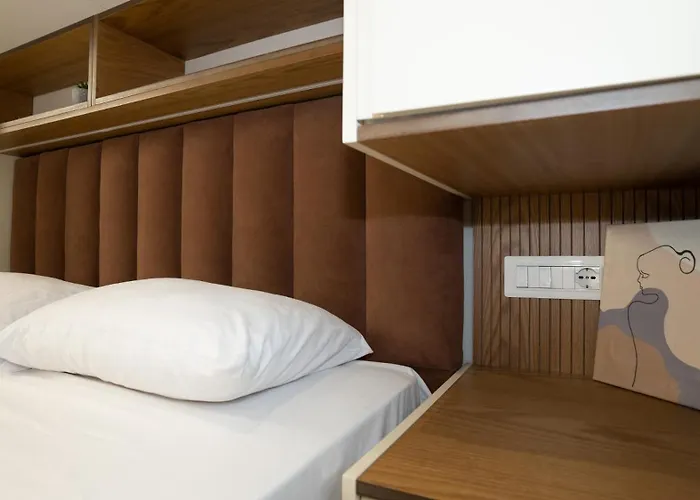 Urbanretreat Апартаменты Тирана