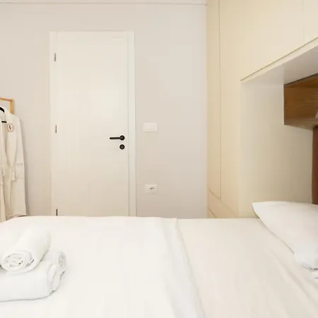 Urbanretreat 公寓 地拉那