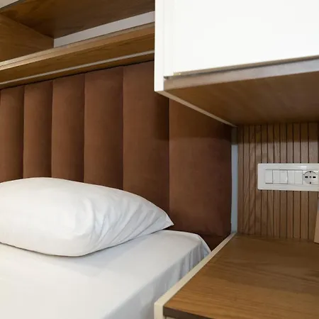 Urbanretreat 公寓 地拉那